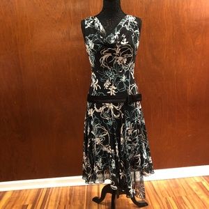 Liz Claiborne shell dress 20s style low belt